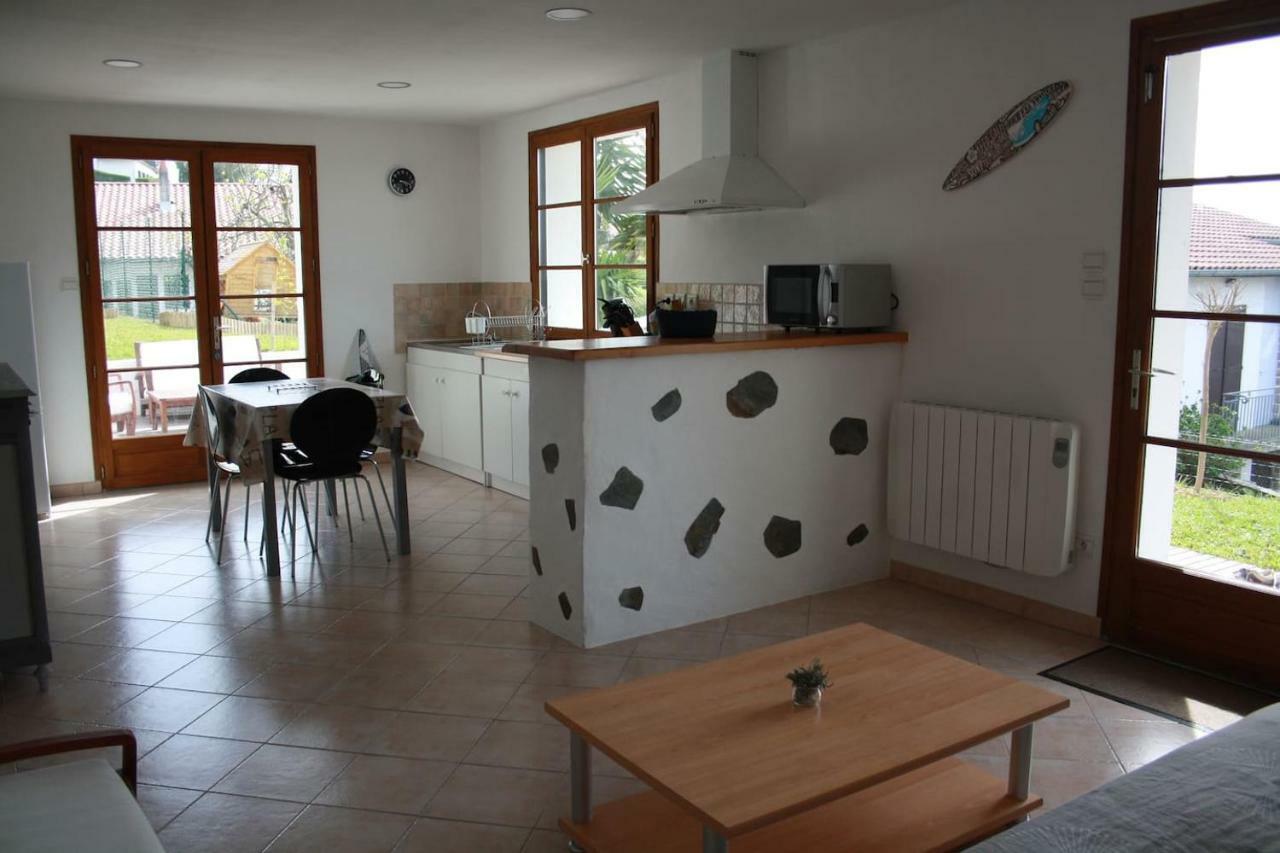 Appartement Au Calme A Hendaye Exterior photo